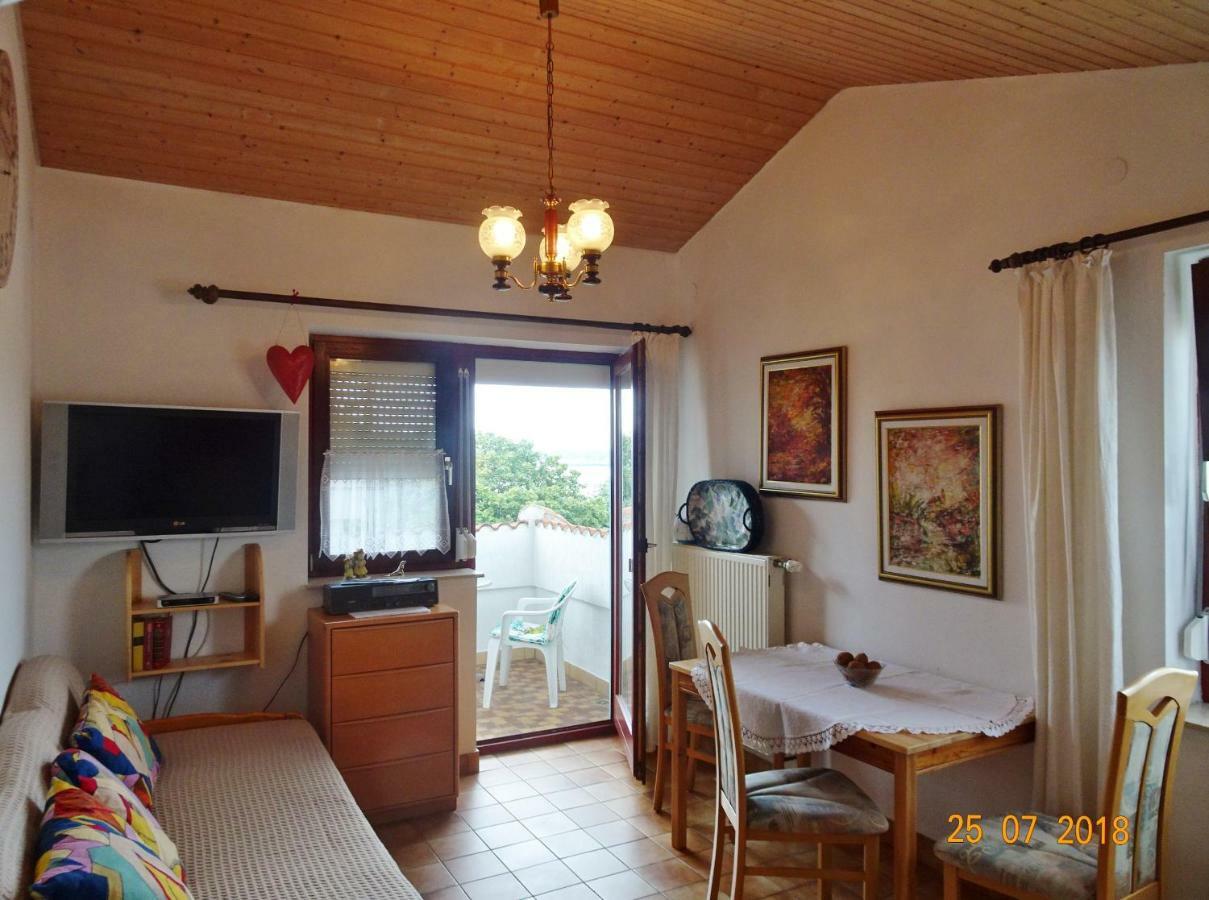 Casa Bianca Apartment Medulin Bagian luar foto